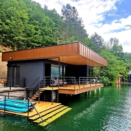 Perucac Villa Milicevici